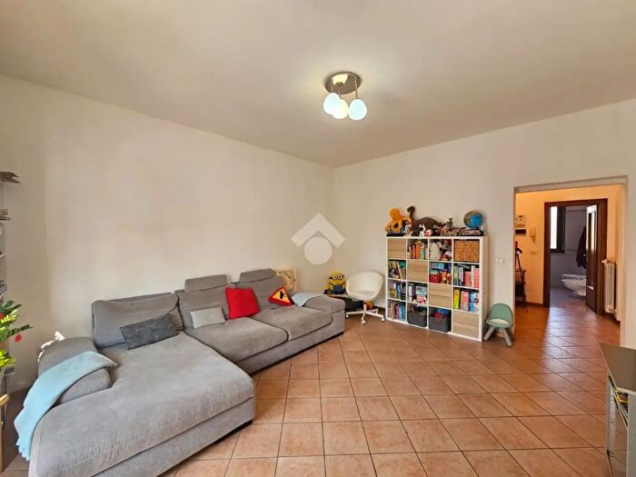 Appartamento quadrilocale in vendita in Viale Firenze, Foligno