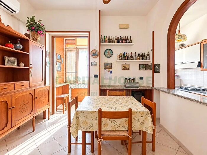 Appartamento quadrilocale in vendita in Via Napoli, Capua