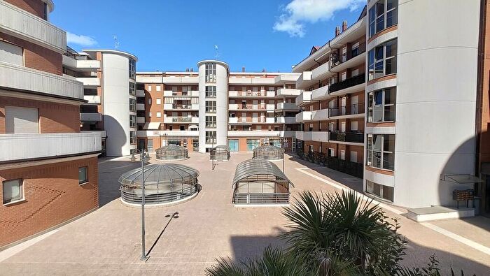 Appartamento quadrilocale in vendita in Via Giulio Cesare, Vasto