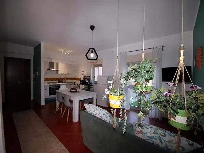 Appartamento monolocale in affitto in Via Piscitello, Santo Stefano Di Camastra