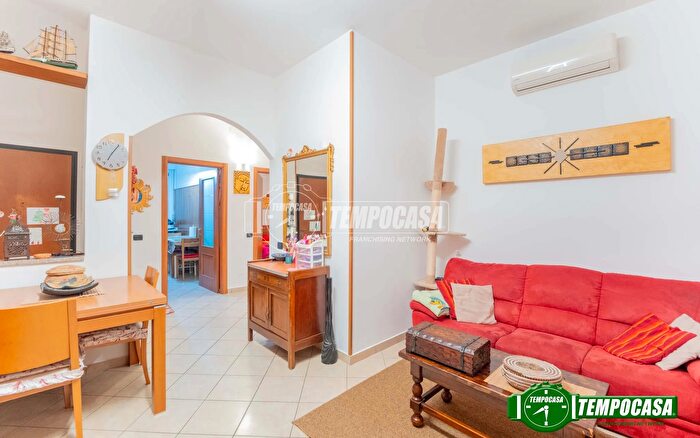 Appartamento trilocale in vendita in Via Tanzi, Inveruno