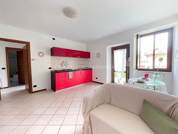 Appartamento bilocale in vendita in Via Porteino, Cisano Bergamasco