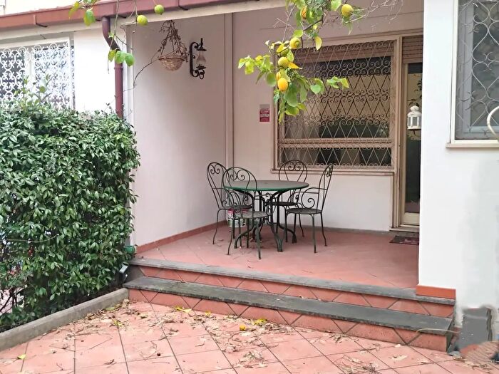 Casa trilocale in affitto in Via Cherilo di Samo, Roma