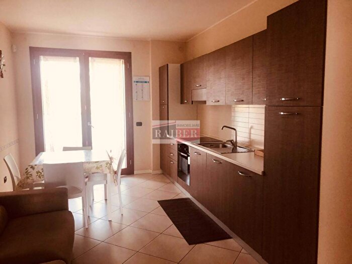Appartamento bilocale in affitto in Via delle Risaie, Centro, Basiglio