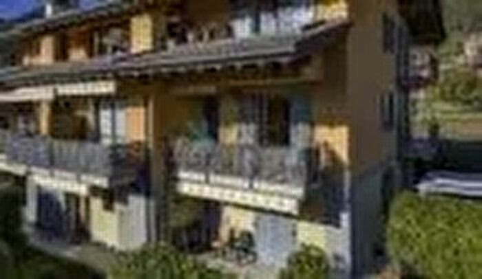 Appartamento quadrilocale in vendita in Rovetta