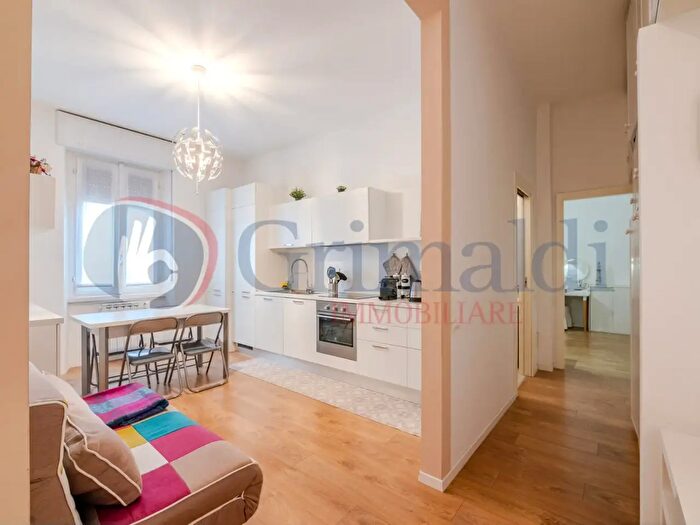 Appartamento trilocale in affitto in Via Mose Bianchi, Milano