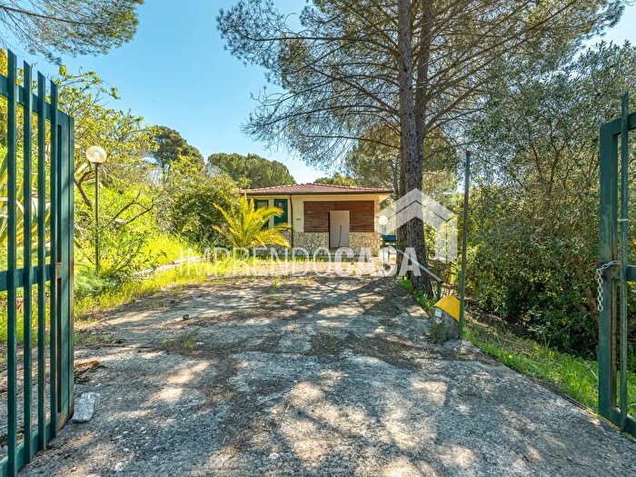 Casa trilocale in vendita in Via Esterna Renda, Monreale