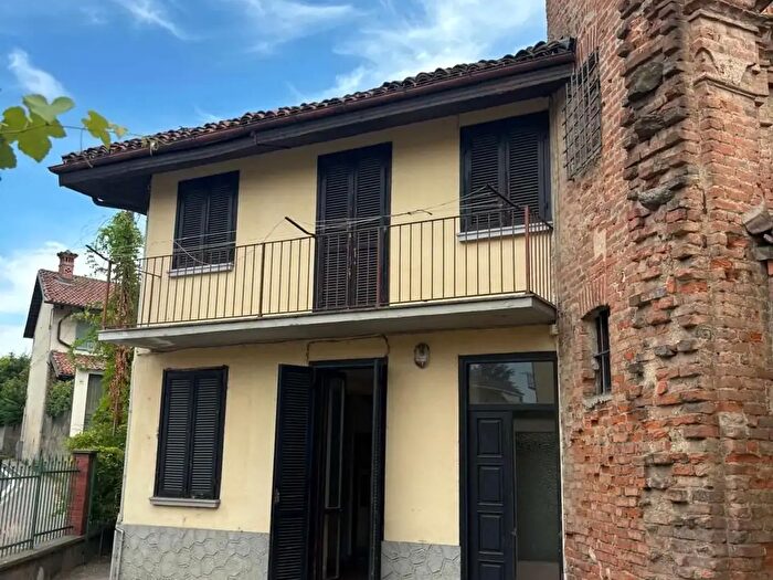 Appartamento trilocale in affitto in Strada Revigliasco, Moncalieri