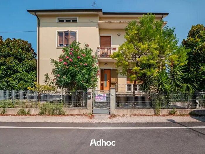 Appartamento quadrilocale in vendita in Via Benedetto Croce, Fano