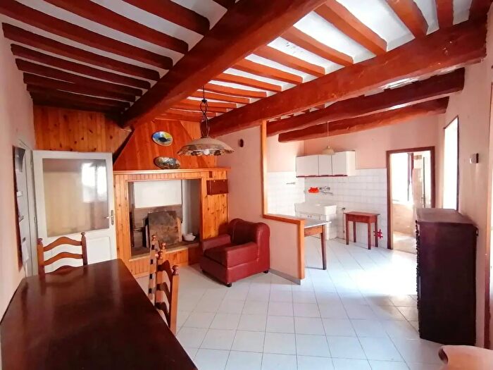 Casa quadrilocale in vendita in Piazza Beato Giacomo, Marsciano