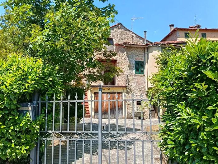 Appartamento quadrilocale in vendita in Castel San Niccolo'