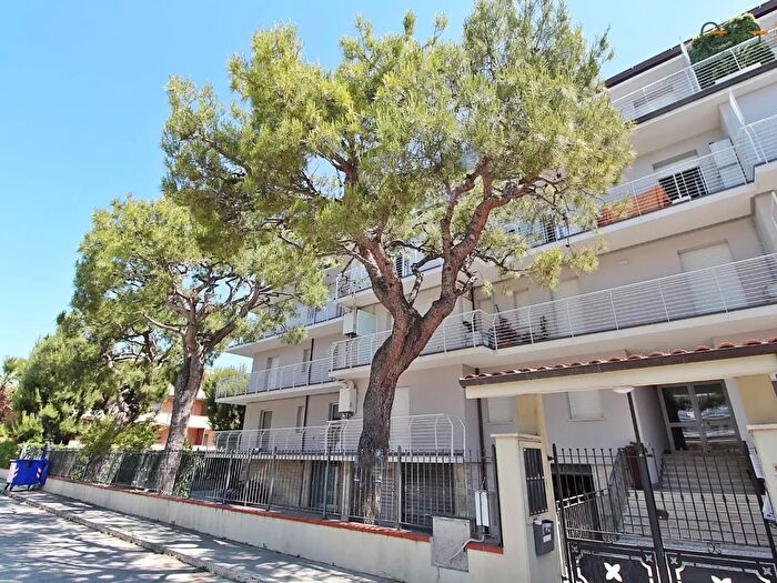 Appartamento quadrilocale in vendita in Via Bartolomeo Corleoni, San Benedetto Del Tronto