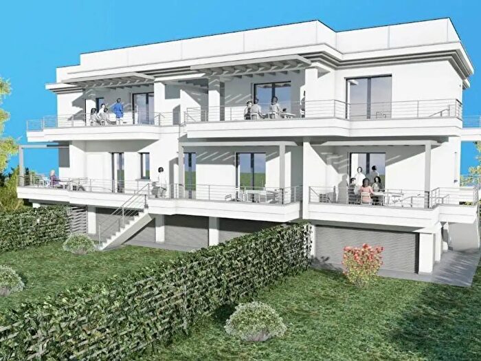 Case in Vendita e in Affitto - 2