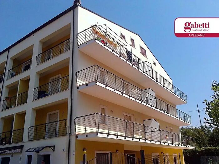 Appartamento trilocale in affitto in Avezzano