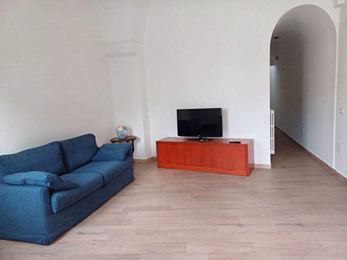 Appartamento trilocale in affitto in Centro, Cavallino