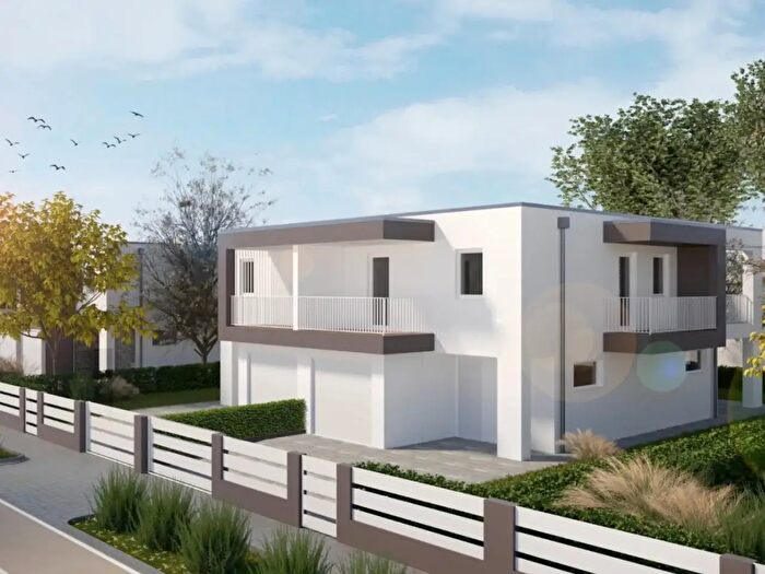 Case in Vendita e in Affitto - 3