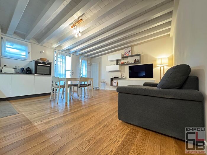 Appartamento trilocale in vendita in Uigi da Palestri, Firenze