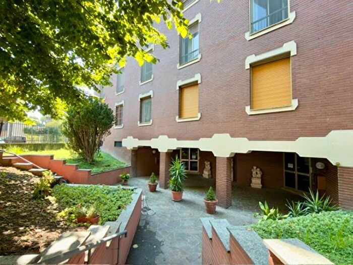 Appartamento monolocale in affitto in Via dell'Assunta, Vigentino Fatima, Milano