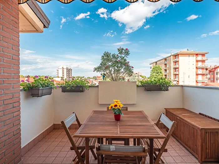 Appartamento trilocale in vendita in Via Roma, Muggiò