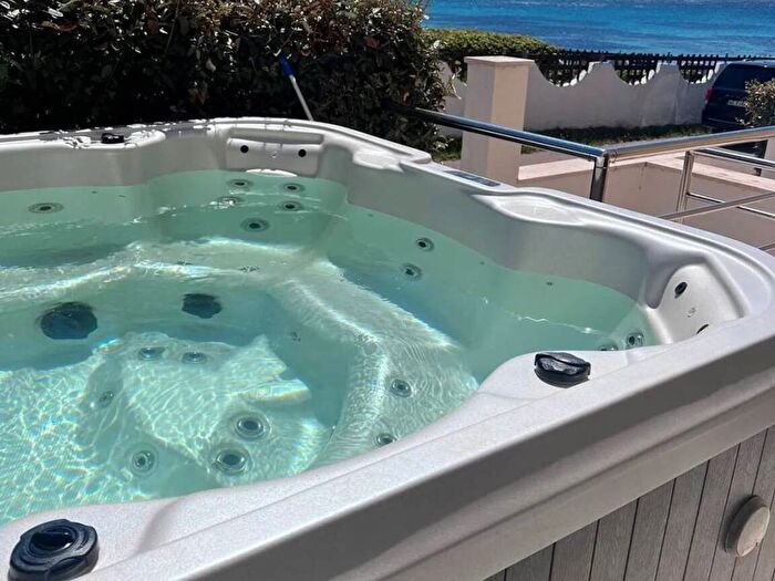 Casa con 5 locali in affitto in Via Dei Cormorani No Number, Golfo Aranci