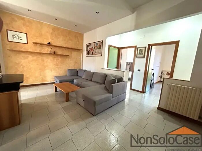 Appartamento quadrilocale in vendita in Piazza Giovanni Ciardi, Prato