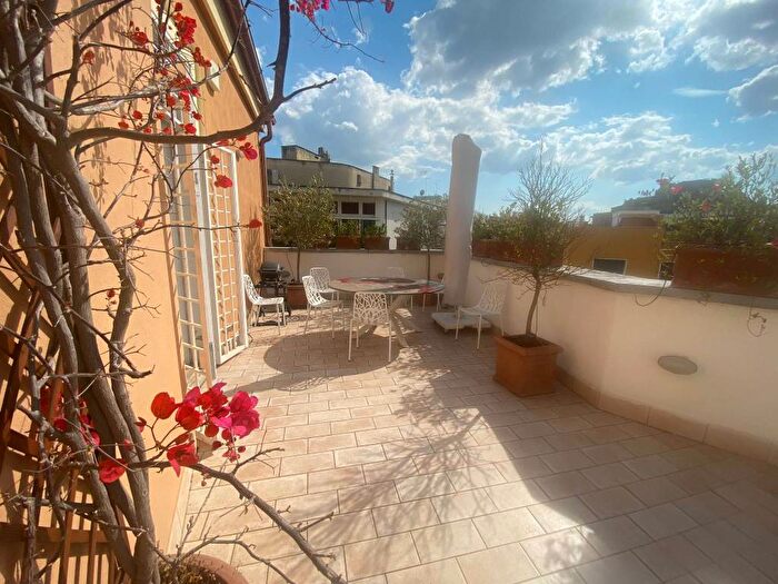 Casa trilocale in affitto in Via Panama, Pinciano Villa Ada, Roma