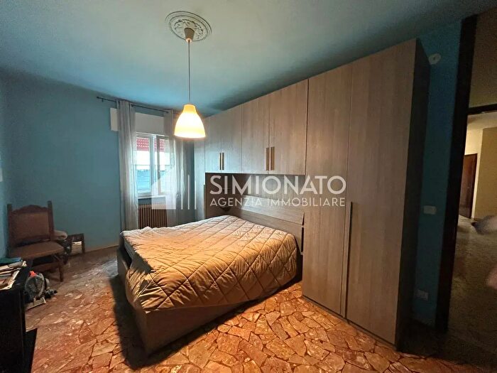 Appartamento trilocale in vendita in Via Enrico Fermi, Spinea