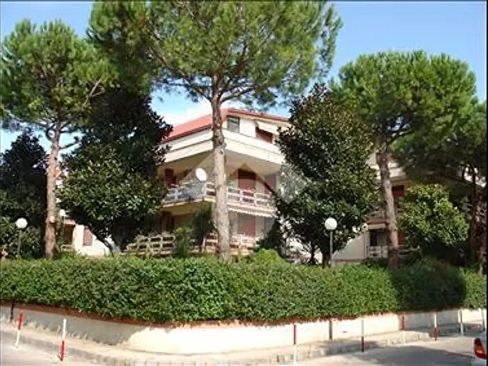 Appartamento quadrilocale in affitto in Via Pier Paolo Pasolini, Caserta