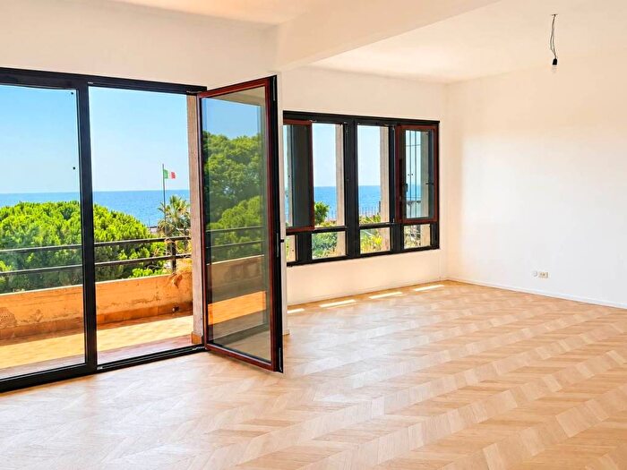Appartamento quadrilocale in affitto in viale Africa, Libertà Stazione, Catania