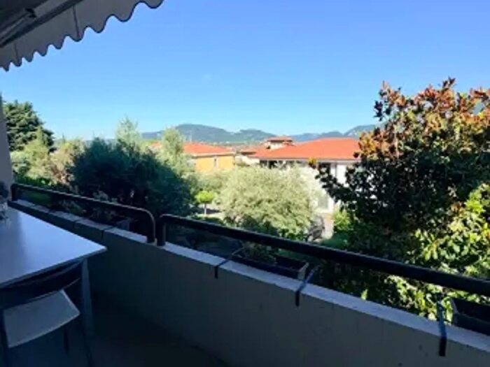 Appartamento trilocale in vendita in Via Carlo Bonardi, Iseo