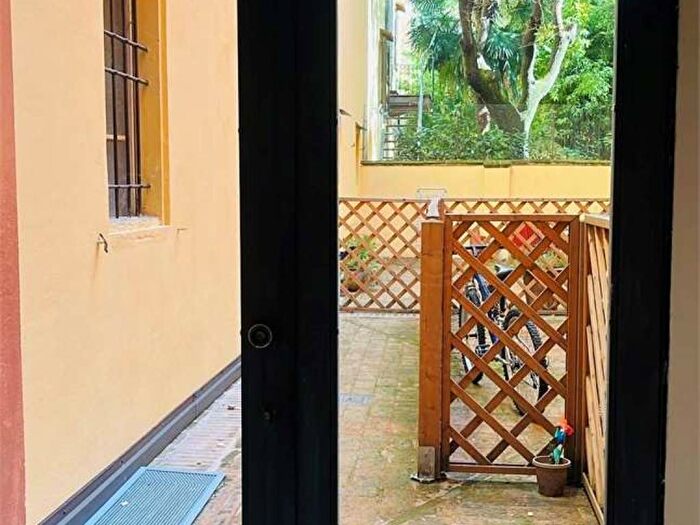 Appartamento bilocale in affitto in via del borgo di san pietro, Irnerio, Bologna