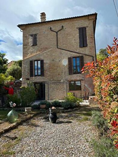 Casa quadrilocale in vendita in Contrada Magli, Penna San Giovanni