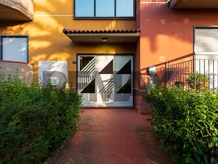 Appartamento trilocale in affitto in Via Domenico Gagini, Linguaglossa