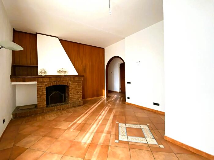 Appartamento con 6 locali in vendita in Castagneto Carducci