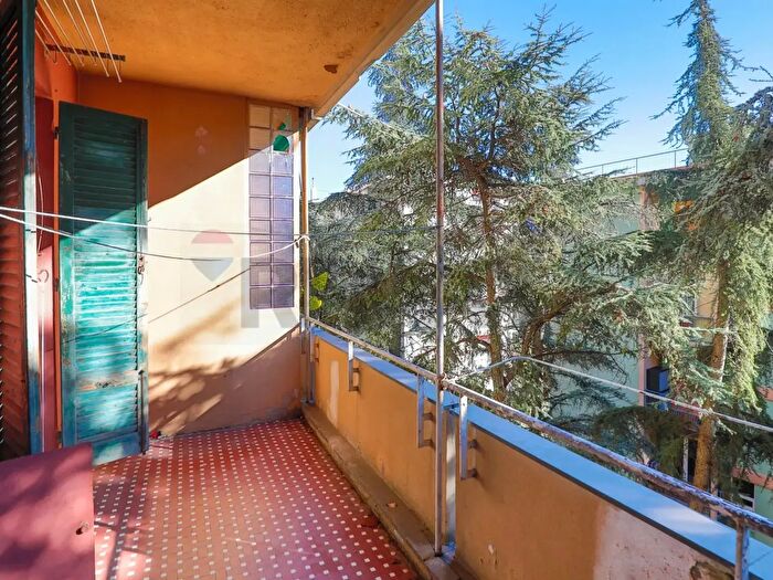 Appartamento quadrilocale in vendita in Viale Virginia Centurione Bracelli, Genova