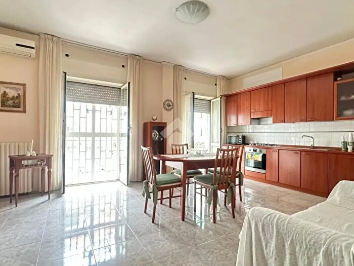 Appartamento trilocale in vendita in Via Papa Giovanni XXIII, San Giorgio A Cremano