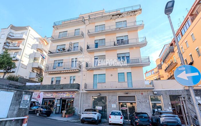 Appartamento bilocale in vendita in Via della Caserma, Viterbo