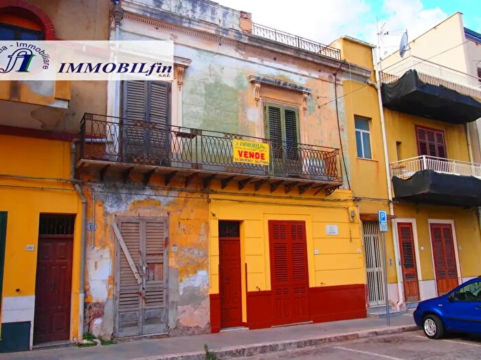 Appartamento con 5 locali in vendita in Corso Vittorio Emanuele, Villabate