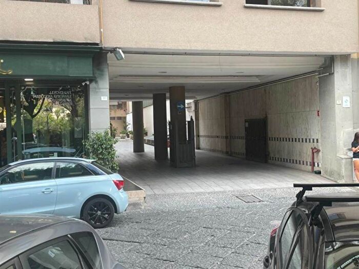 Appartamento bilocale in vendita in Piazza Vanvitelli, Centro Storico Corso Trieste, Caserta