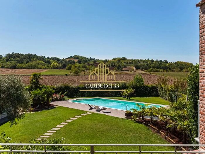 Casa con 11 locali in vendita in I° Maggio, Viguzzolo