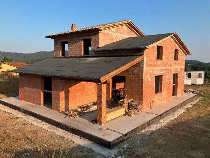 Casa monolocale in vendita in Bucine