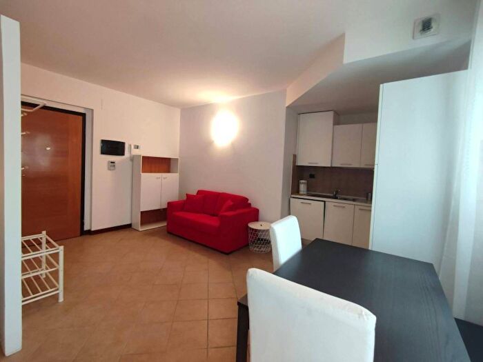 Appartamento monolocale in affitto in Via Luciano Bausi, Porta al Prato San Jacopino, Firenze