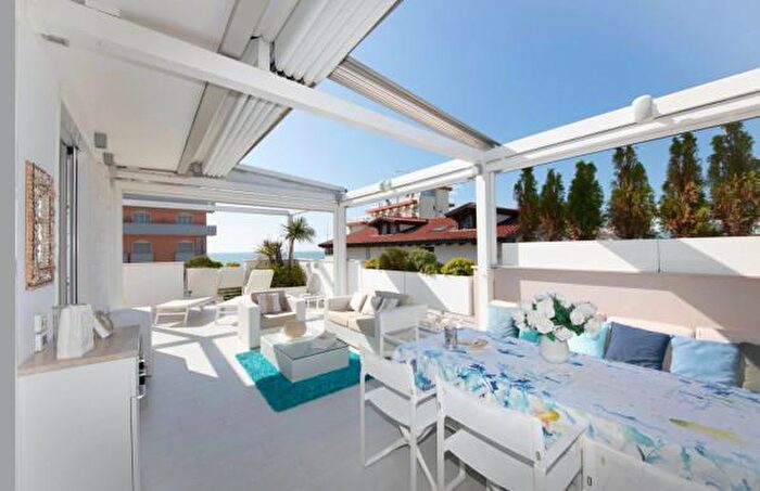 Appartamento quadrilocale in affitto in Via Andrea Bafile, Jesolo