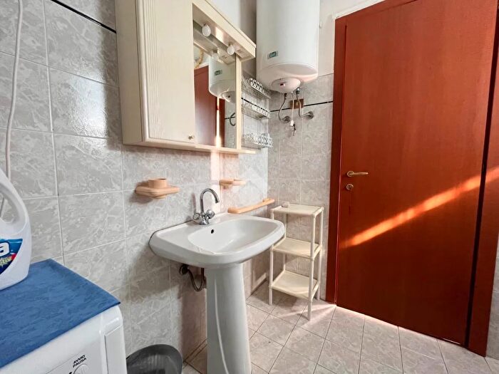 Casa bilocale in vendita in Via Roma, Flaibano