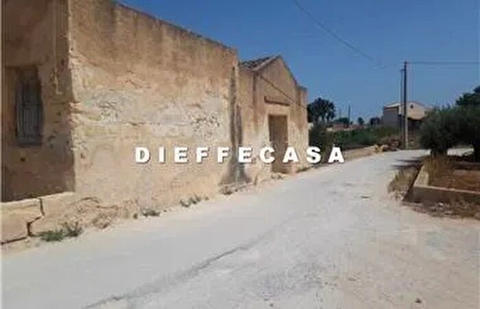 Casa quadrilocale in affitto in Cda Bosco Marsala Tp, Marsala