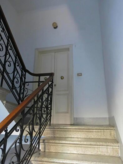 Appartamento con 5 locali in vendita in Via della Misericordia Pontedera, Pontedera