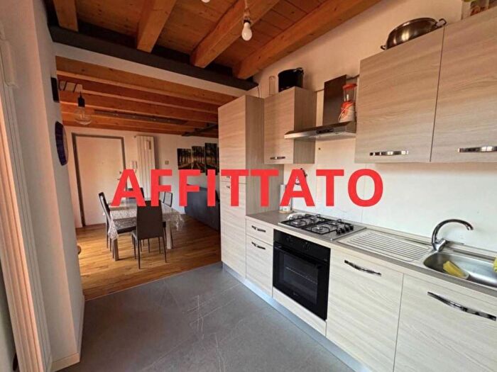 Appartamento quadrilocale in affitto in via Conciliazione, Centro, Castione della Presolana