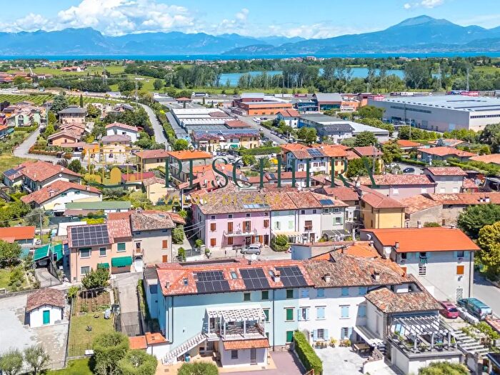 Appartamento bilocale in vendita in Località Broglie, Peschiera Del Garda