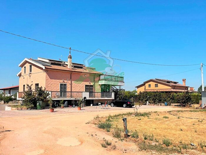 Appartamento trilocale in affitto in Via Napoli, San Ciro Stadio, Foggia