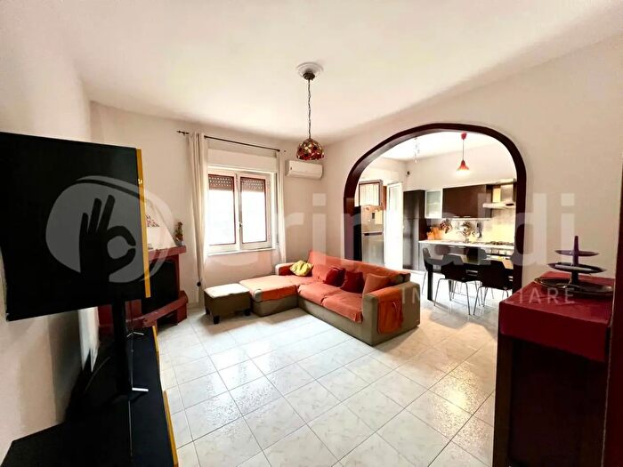 Appartamento quadrilocale in affitto in Parco De Luca Via Vecchia Campana, Pozzuoli